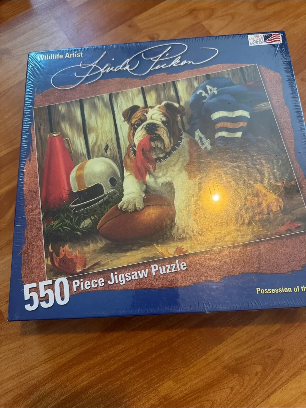Bulldog Puzzle Possession Of The Ball 300 Pieces Linda Pickens Complete New‎